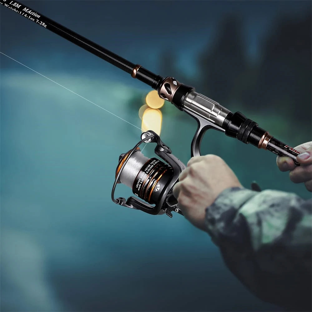 Telescopic Fishing Rod Spinning Reel Combo Beginners Fishing